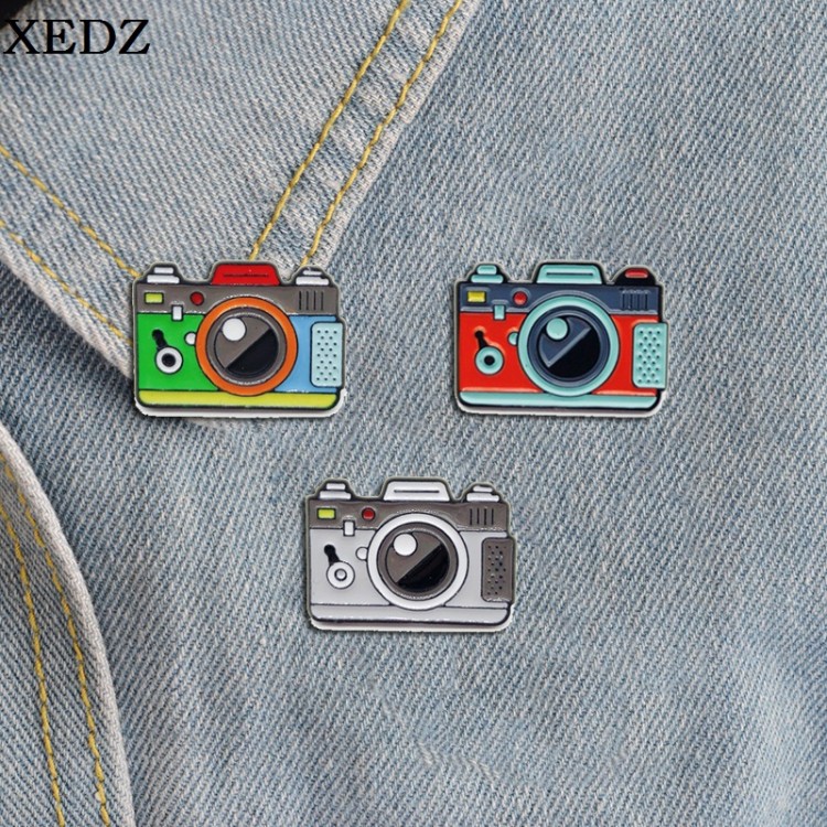 Creative Cartoon Camera Enamel Pin Custom Alloy Fashion Photography Brooch Clothes Backpack Badges Children&#39;s Jewelry Gifts