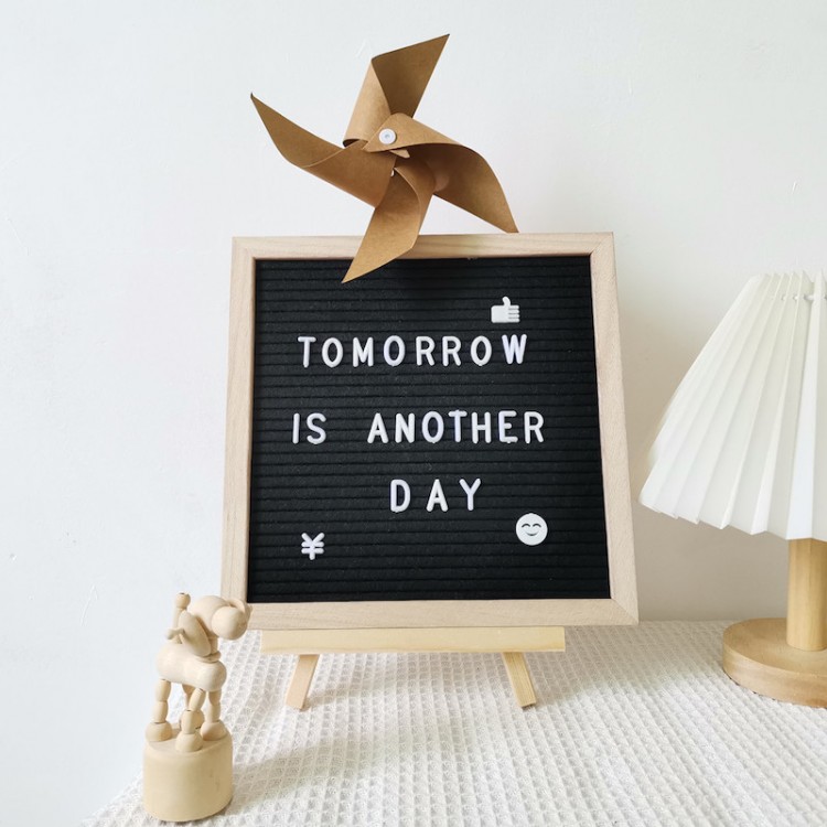 INS Felt Letter Message Board Letterboard Scrabble Board With Letter Wooden Stand 25x25 cm