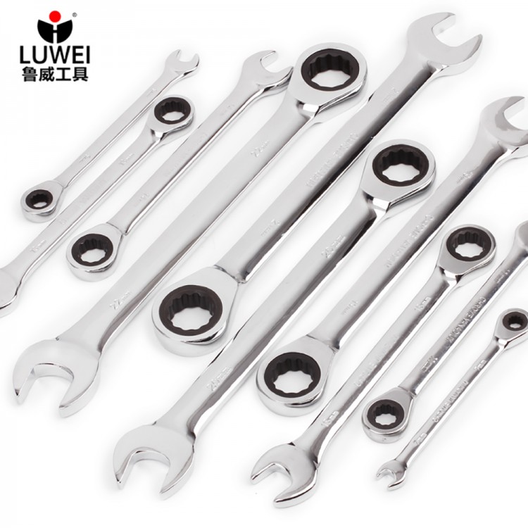 LUWEI 6mm-32mm Ratchet Spanner Combination Head Wrench Flexible Ratchet Combination Adjustable Hand Tools for Car Ratchet Wrench