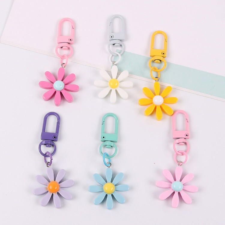 Handmade Cute Colorful Resin Flower Keychain Headphone Cover Keyring Cartoon Charm Bag Pendants Car Key Chains Girls Gift
