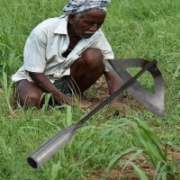 Steel Hardened Hollow Hoe Handheld Weeding Rake Planting Vegetable Farm Garden Tools Agriculture Tool Weeding